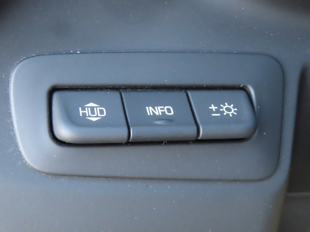 Used 2017 Chevrolet Camaro SS image 16