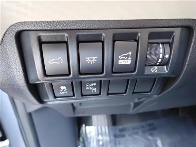 Used 2020 Subaru Ascent Premium w/ Convenience Package AWD/4WD image 17