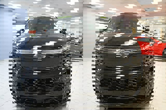 New 2024 Chevrolet Silverado EV RST image 8