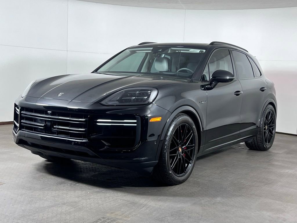 Certified 2025 Porsche Cayenne Turbo