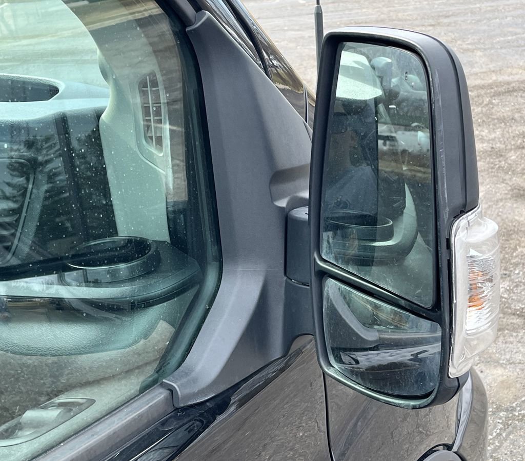 Used 2021 Ford Transit 350 XLT image 29