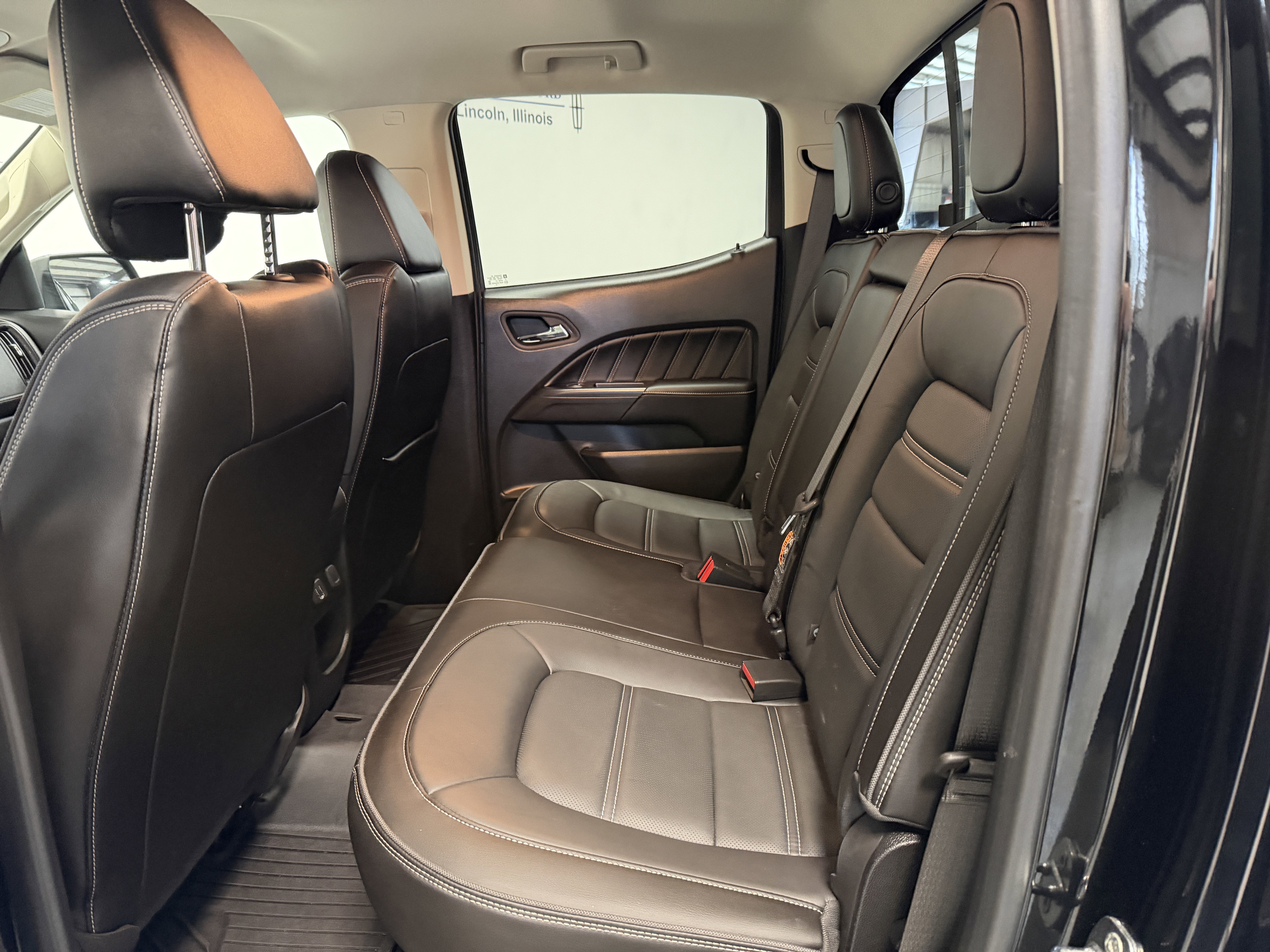 Used 2022 GMC Canyon Denali w/ Denali Black Edition Package image 21