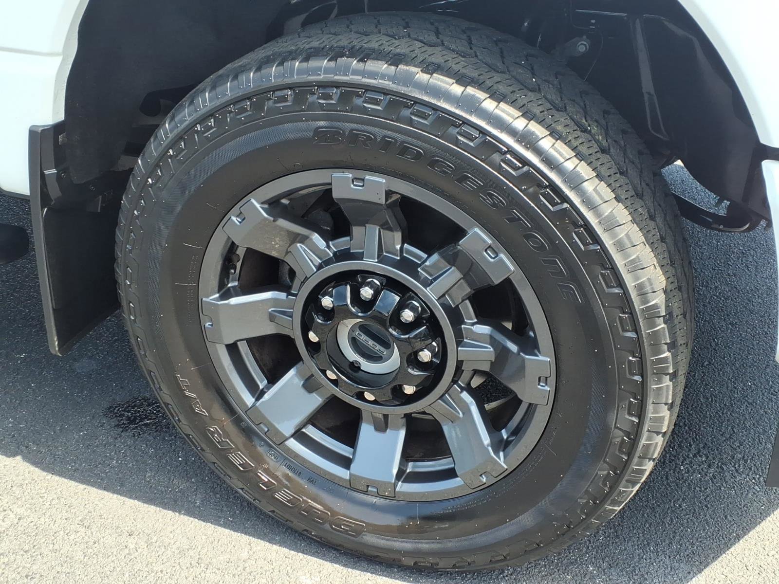 Used 2023 Ford F250 Lariat w/ Lariat Ultimate Package image 9