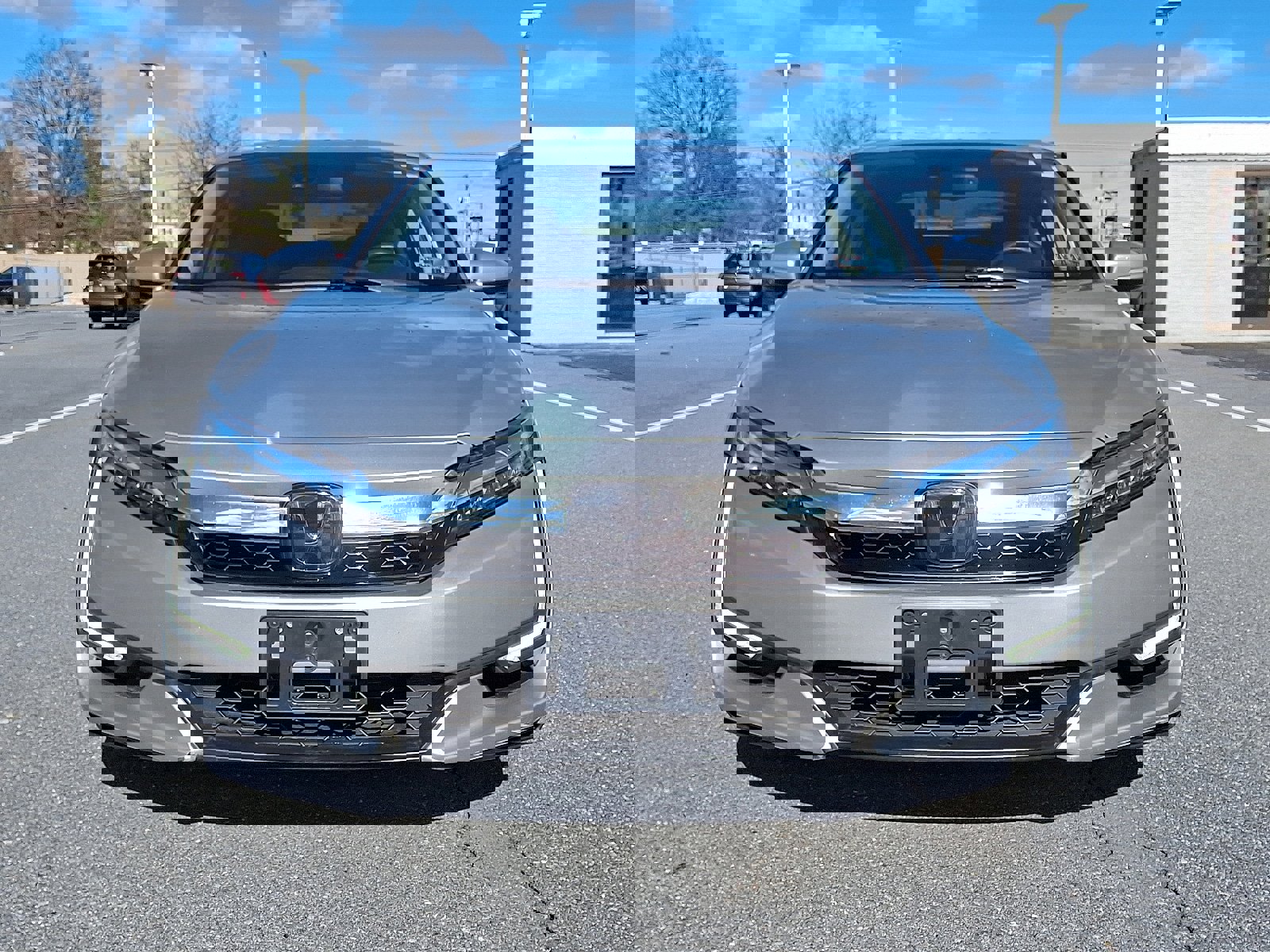 Used 2018 Honda Clarity Plug-In Hybrid image 2