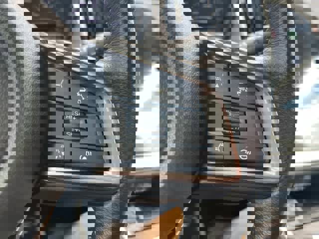 Used 2023 Subaru Outback Onyx Edition image 27