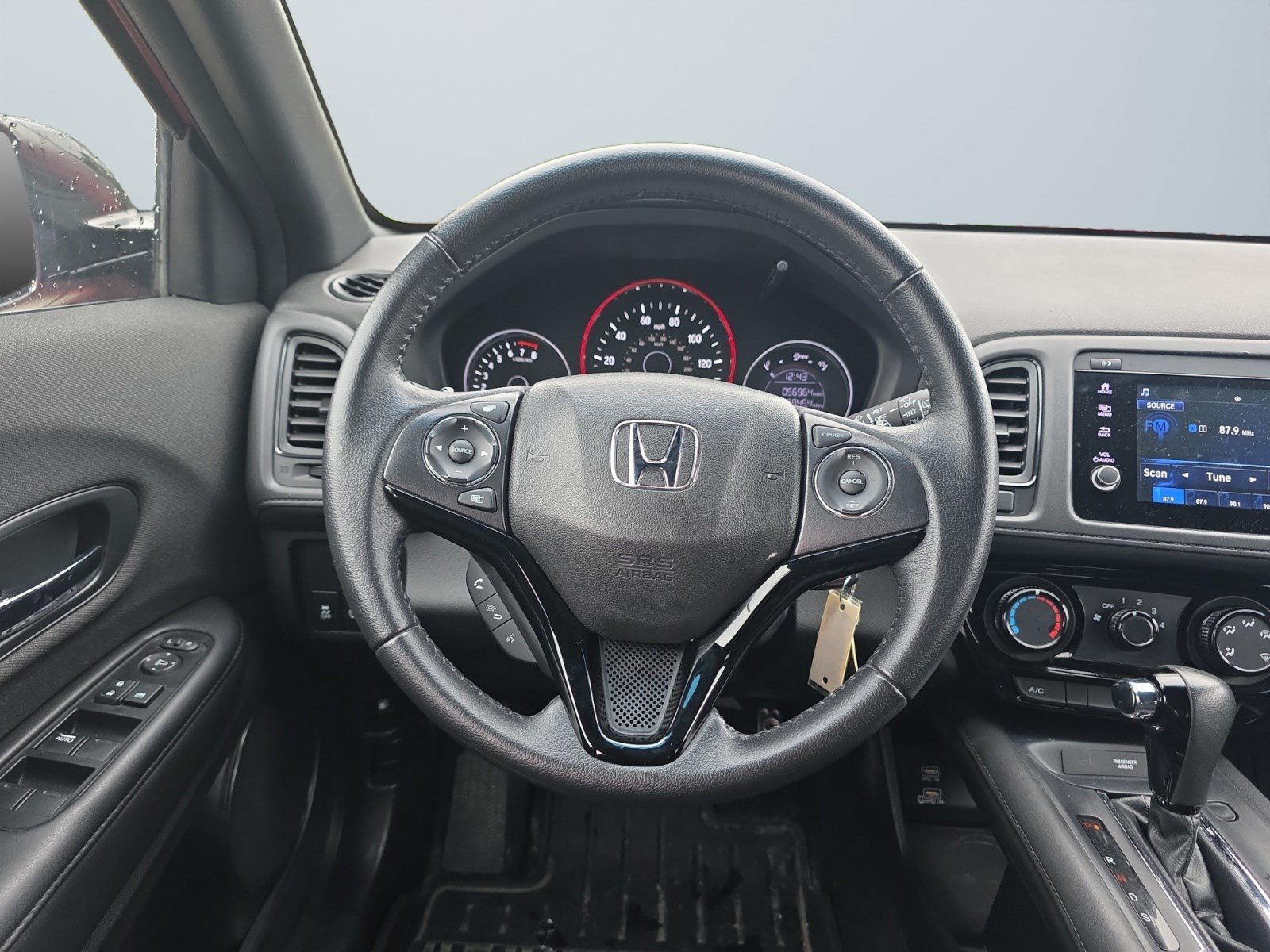 Used 2022 Honda HR-V Sport image 14