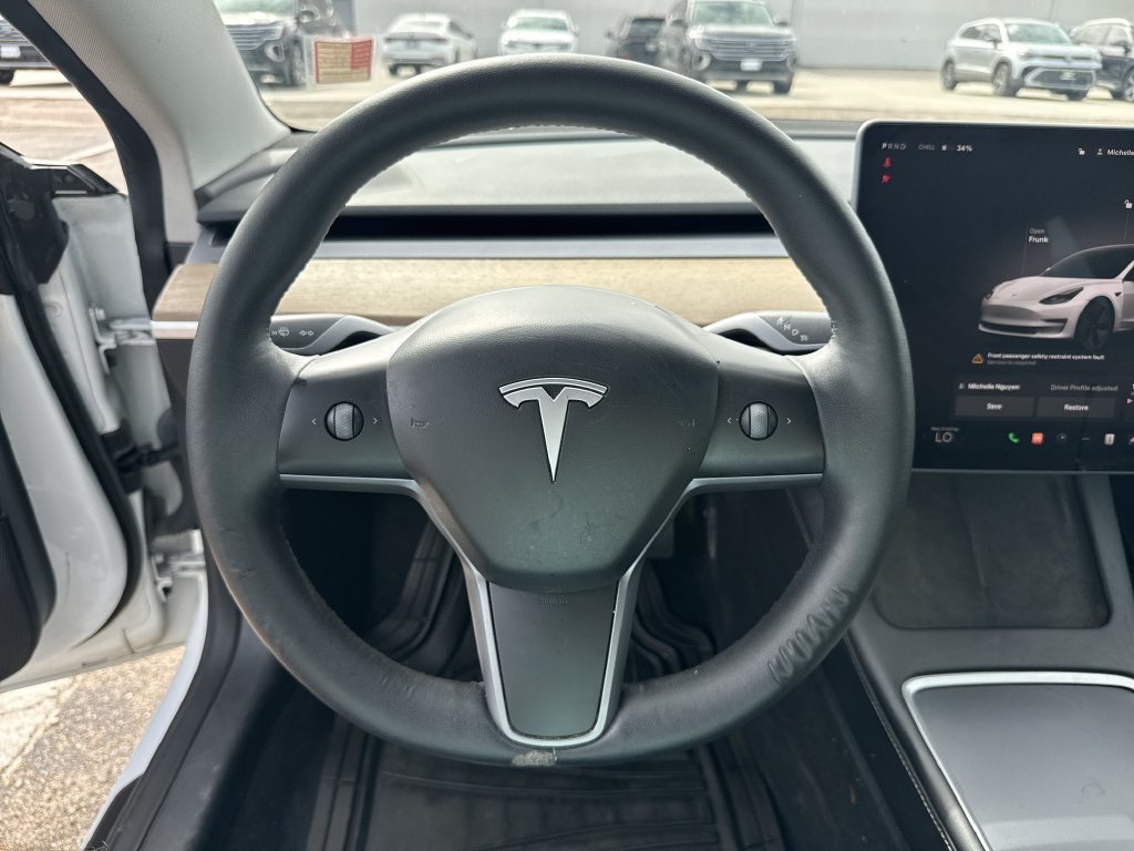 Used 2023 Tesla Model 3 Standard Range RWD image 14