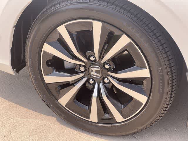 Certified 2024 Honda Civic EX image 9