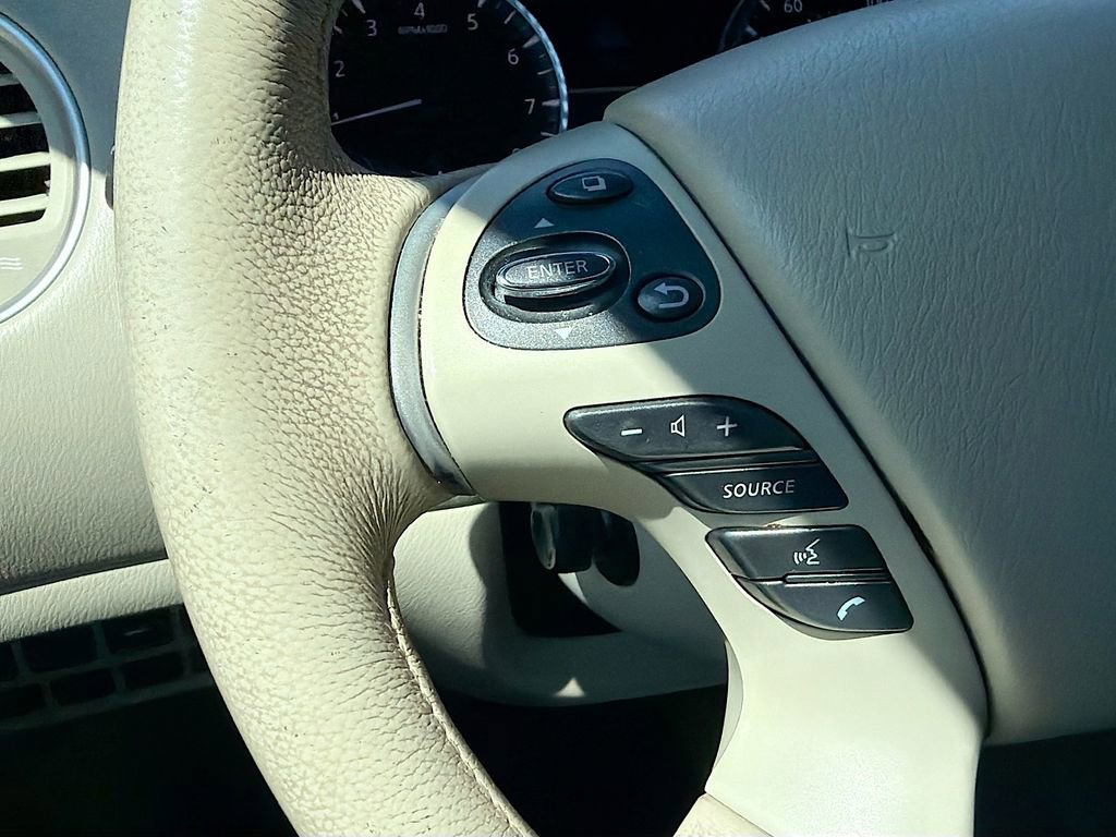 Used 2013 INFINITI JX35 FWD w/ Premium Pkg image 40