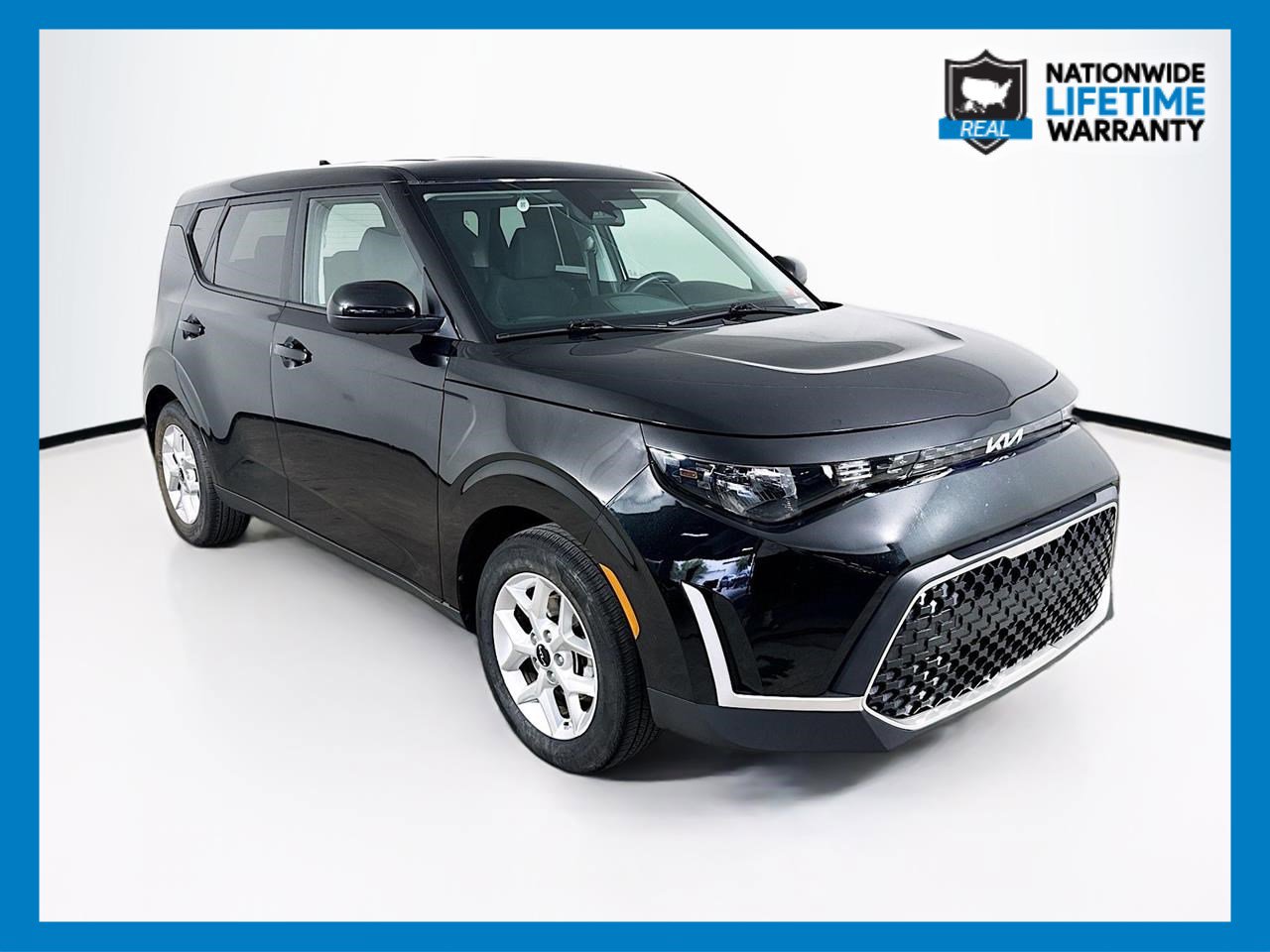 Used 2024 Kia Soul LX w/ Option Group 015