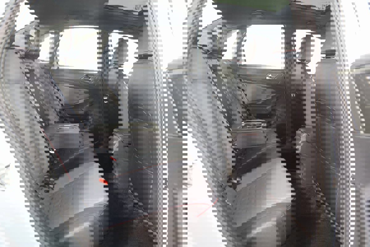 Used 2025 Volkswagen Jetta GLI Autobahn image 13