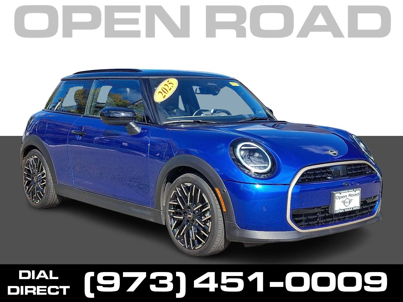 Used 2025 MINI Cooper 2-Door Hardtop FWD image 1