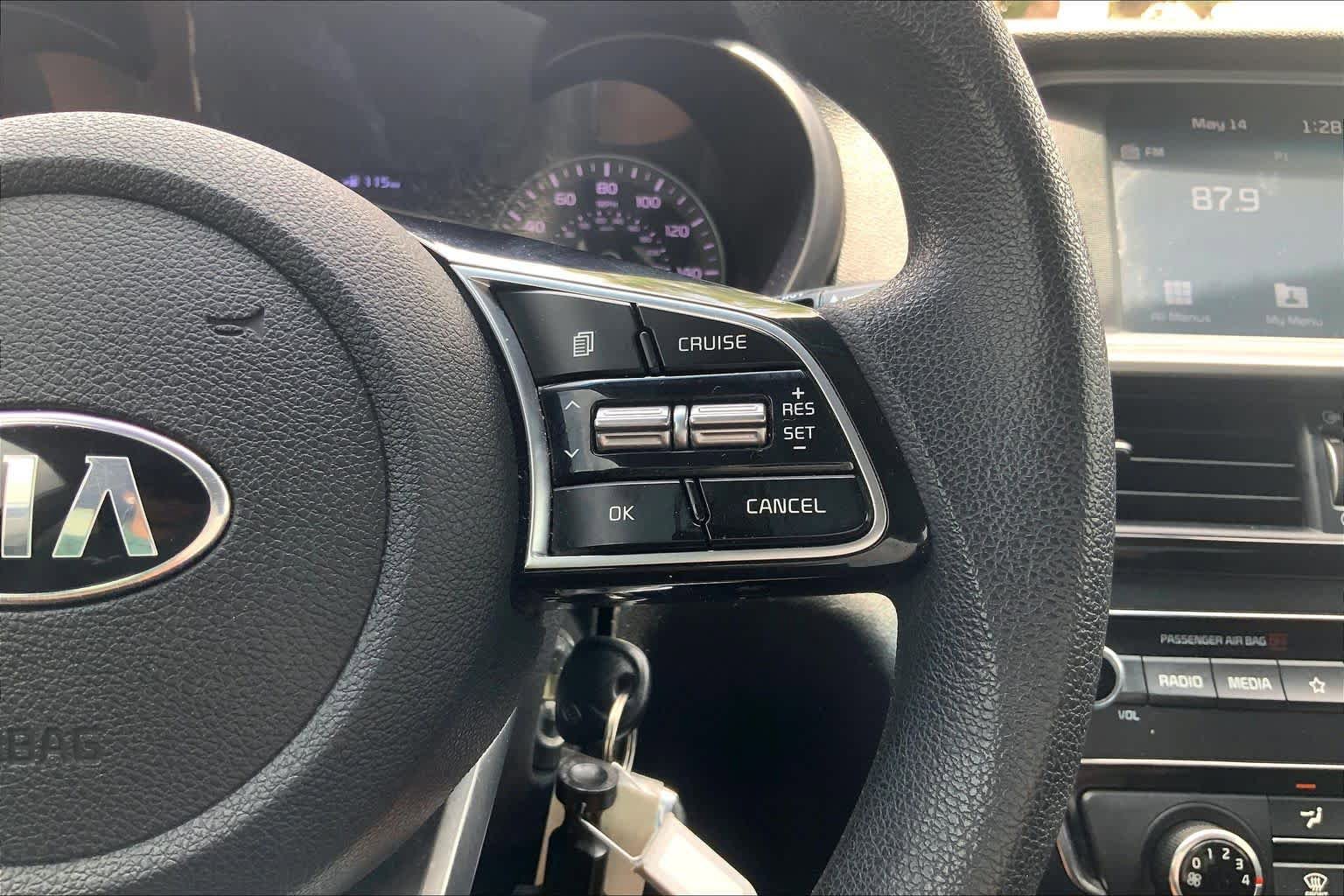 Used 2020 Kia Optima LX FWD image 25