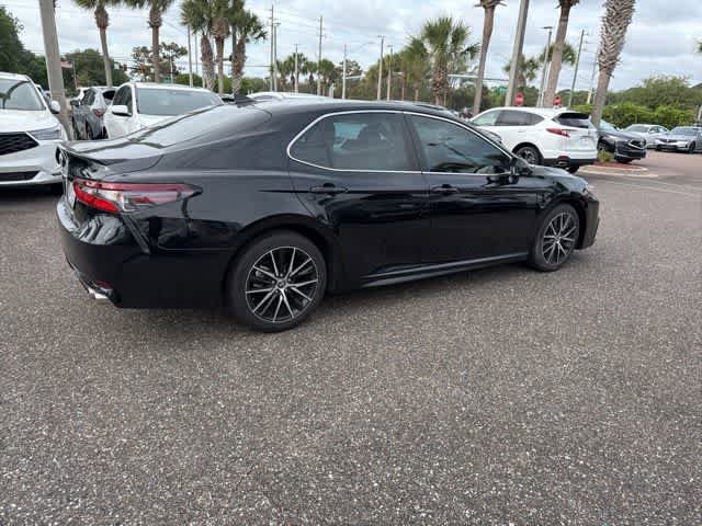 Used 2021 Toyota Camry SE FWD image 25
