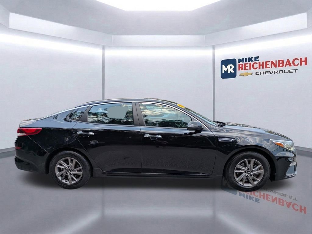 Used 2020 Kia Optima LX FWD image 3