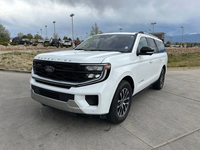 Used 2025 Ford Expedition Max Platinum AWD/4WD image 3