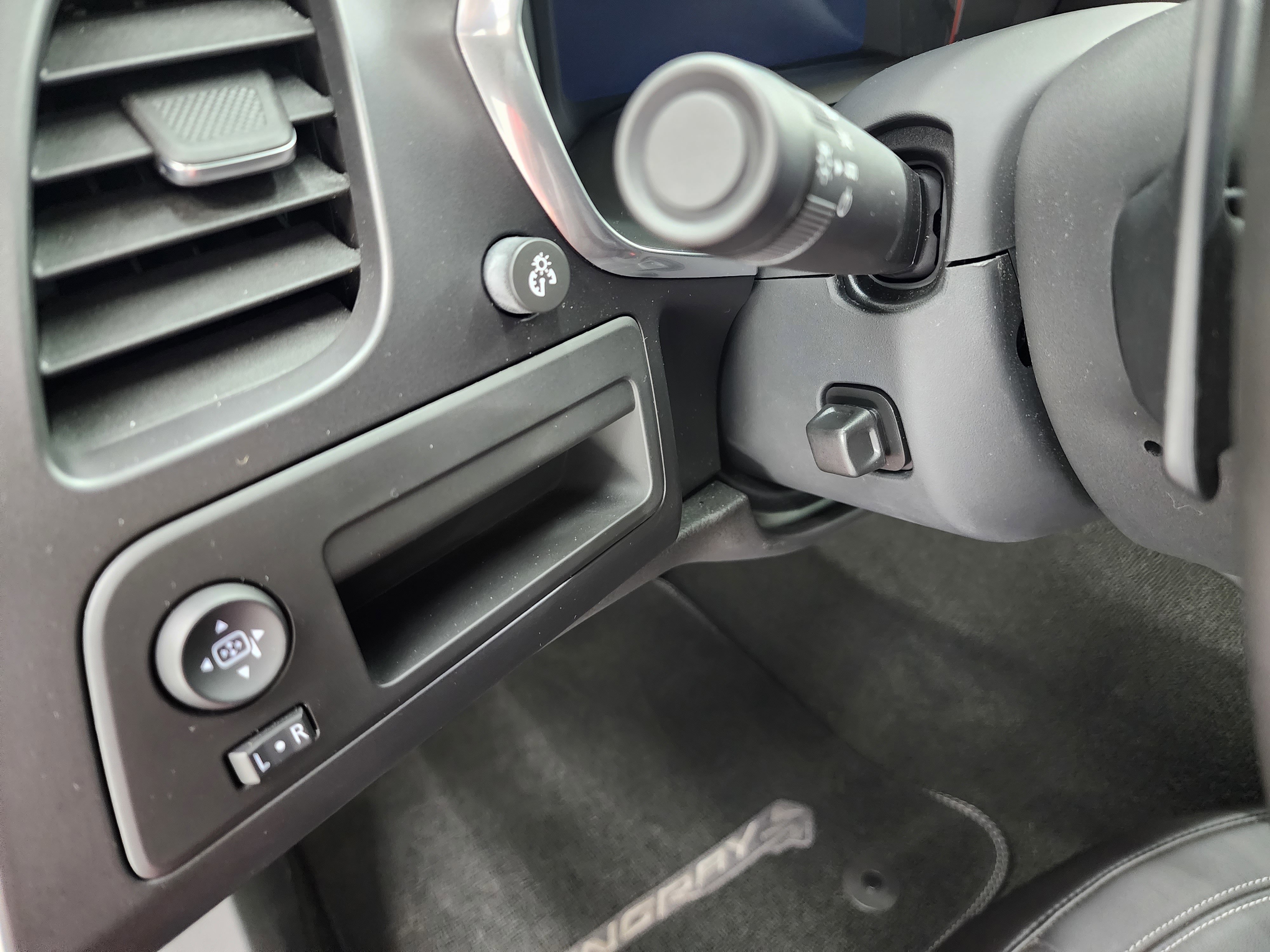 Used 2016 Chevrolet Corvette Stingray Coupe image 36