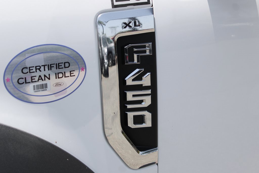 Used 2017 Ford F450 XL w/ Power Equipment Group image 46