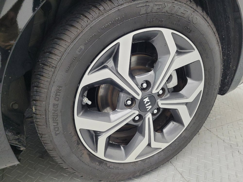 Used 2019 Kia Forte LXS FWD image 31