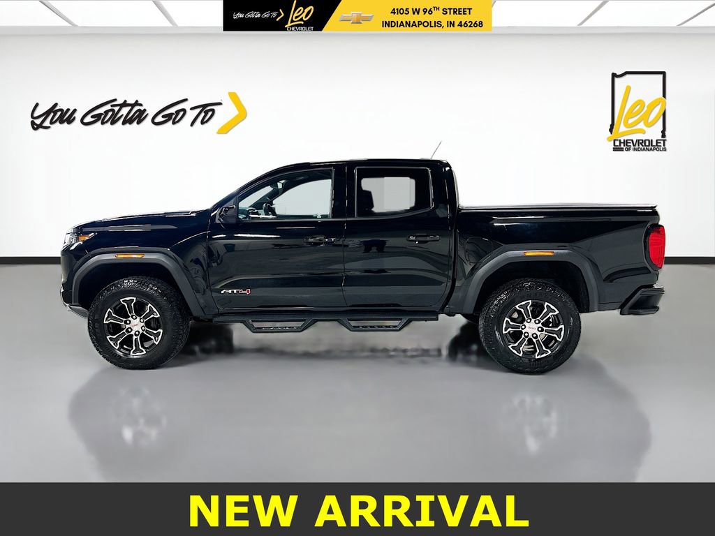 Used 2024 GMC Canyon AT4 w/ Canyon Safety Plus Package image 8