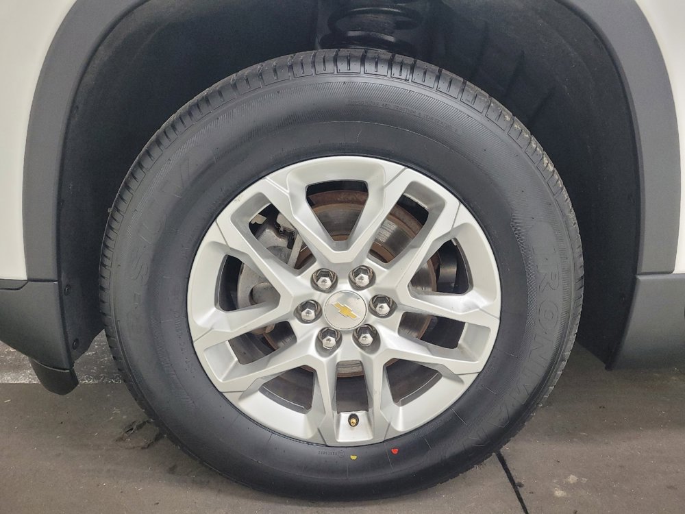 Used 2018 Chevrolet Traverse LS AWD/4WD image 31