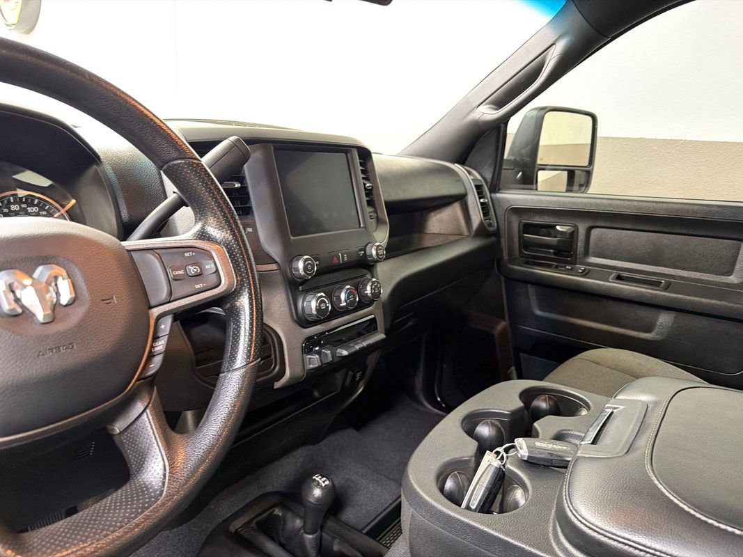 Used 2024 RAM 2500 Tradesman w/ Chrome Appearance Group AWD/4WD image 14
