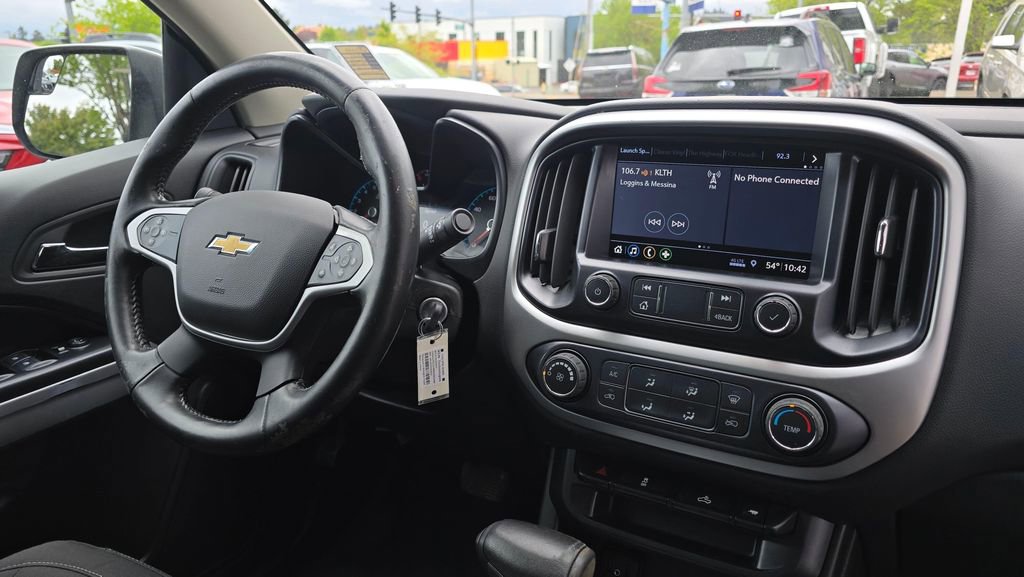Used 2020 Chevrolet Colorado LT AWD/4WD image 11