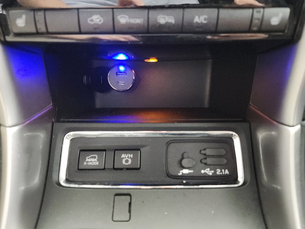 Used 2022 Subaru Ascent Limited w/ Technology Package image 27