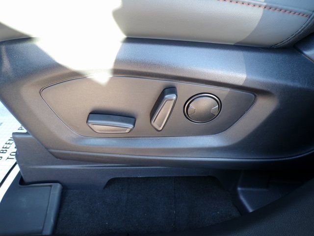 New 2026 Ford Explorer Active w/ Active Comfort Package image 17