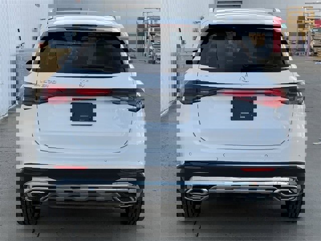 Used 2024 Mercedes-Benz GLC 300 image 5