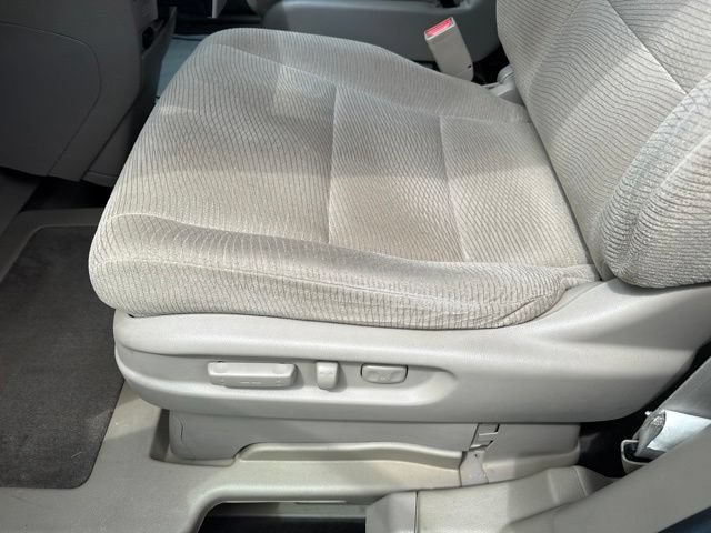 Used 2011 Honda Odyssey EX image 10