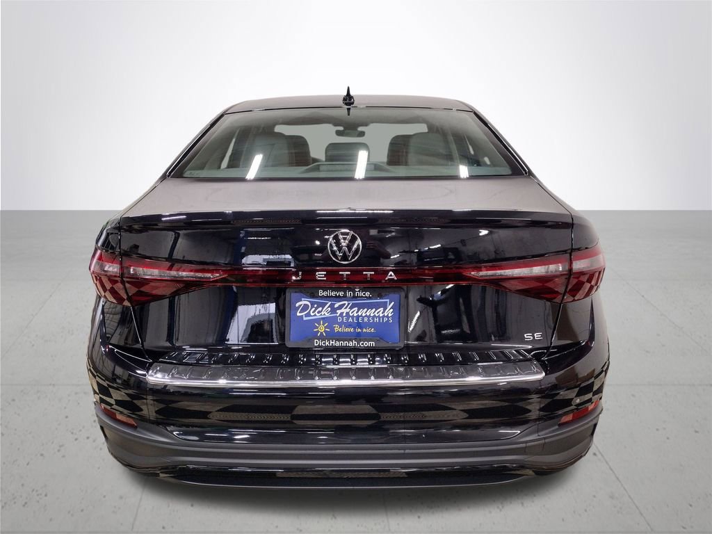 New 2025 Volkswagen Jetta SE image 11
