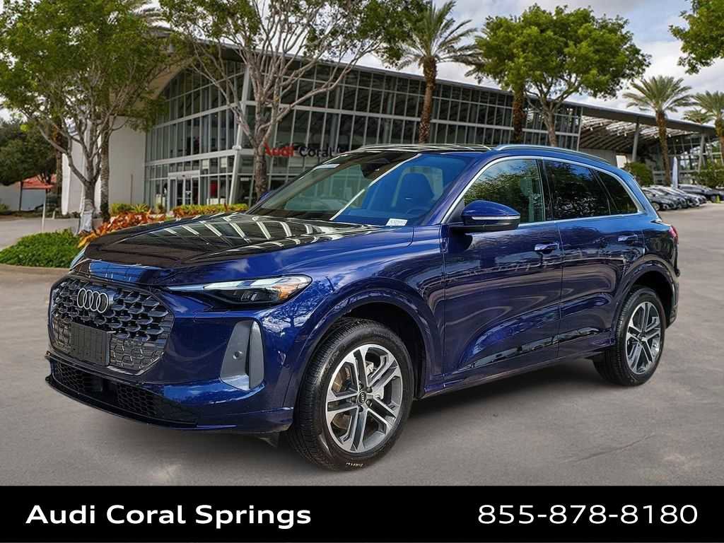 Certified 2025 Audi Q5 Premium w/ Convenience Package image 1