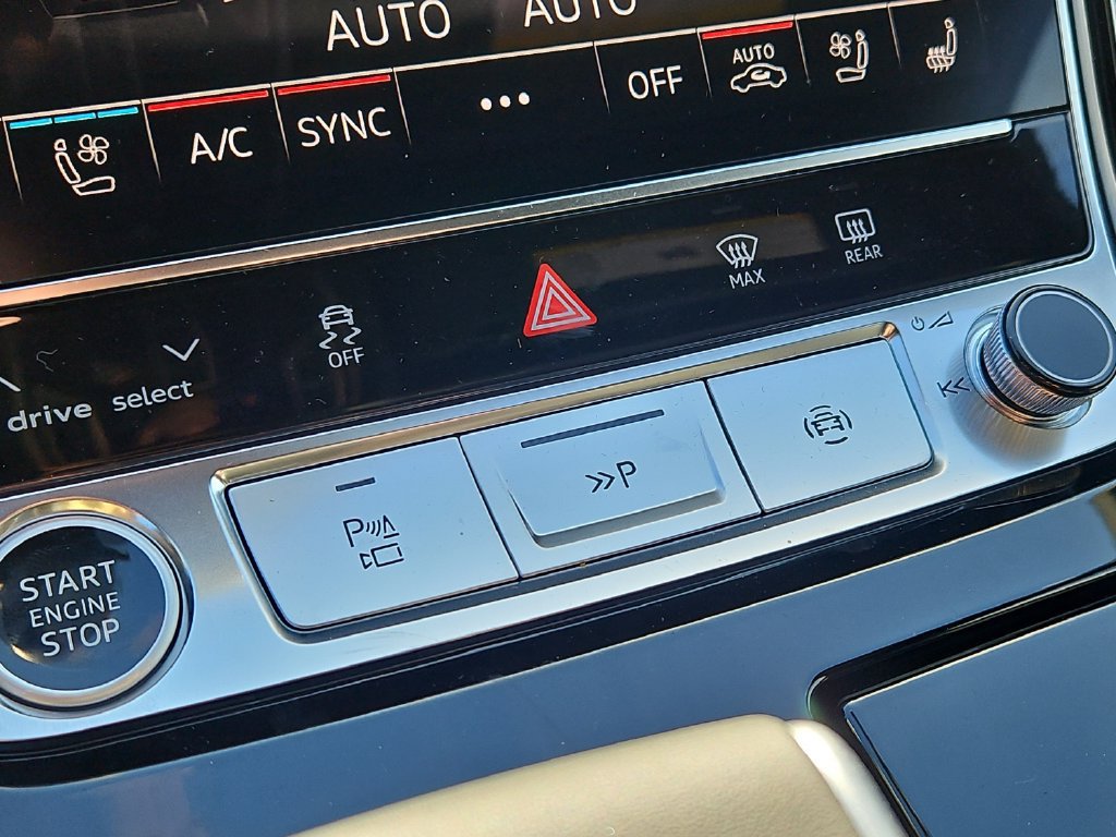 New 2027 Audi A8 L 3.0T AWD/4WD image 11