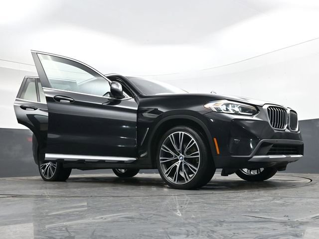 Used 2023 BMW X3 sDrive30i w/ Premium Package image 38