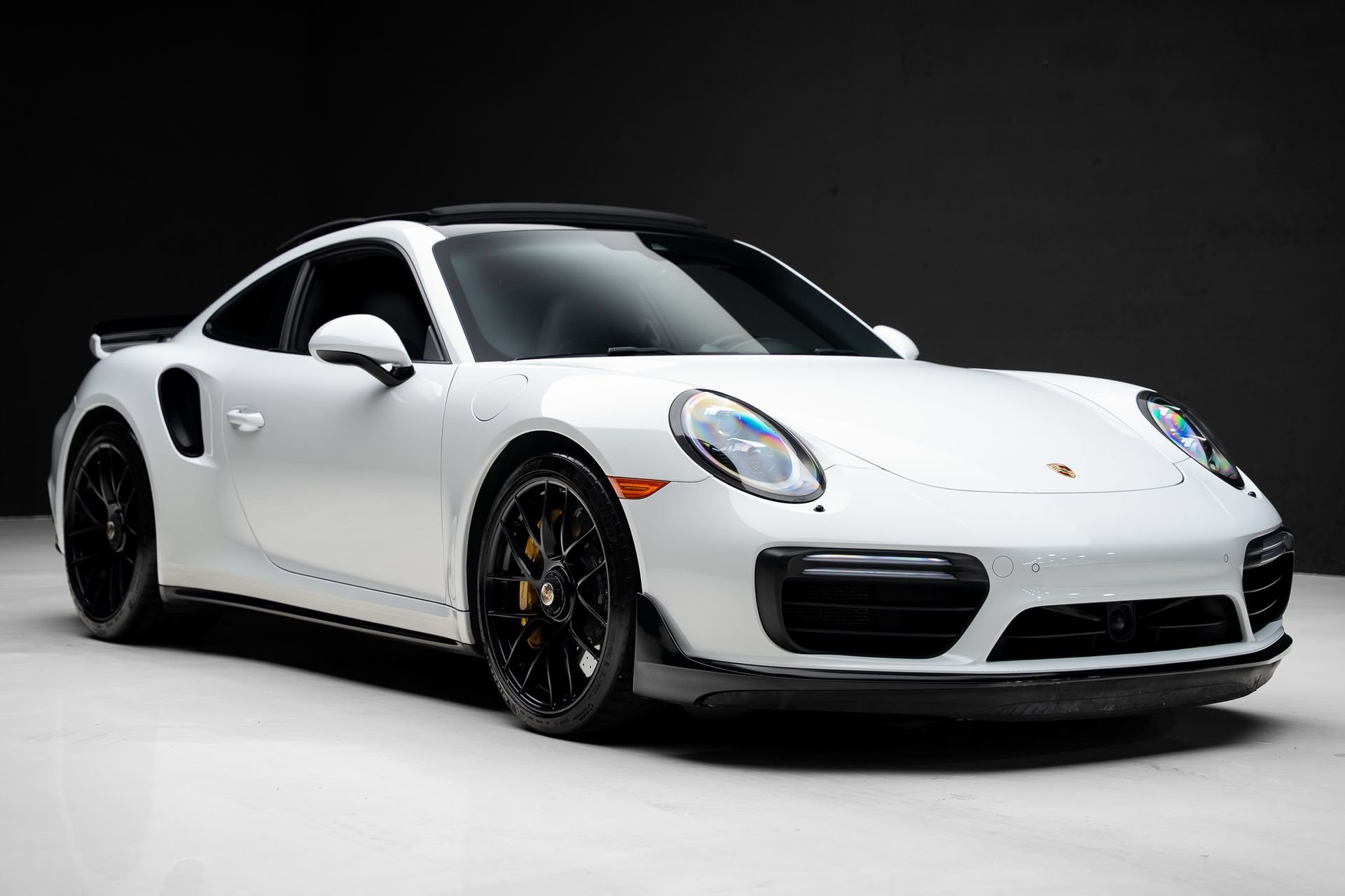 Used 2017 Porsche 911 Turbo S AWD/4WD image 88