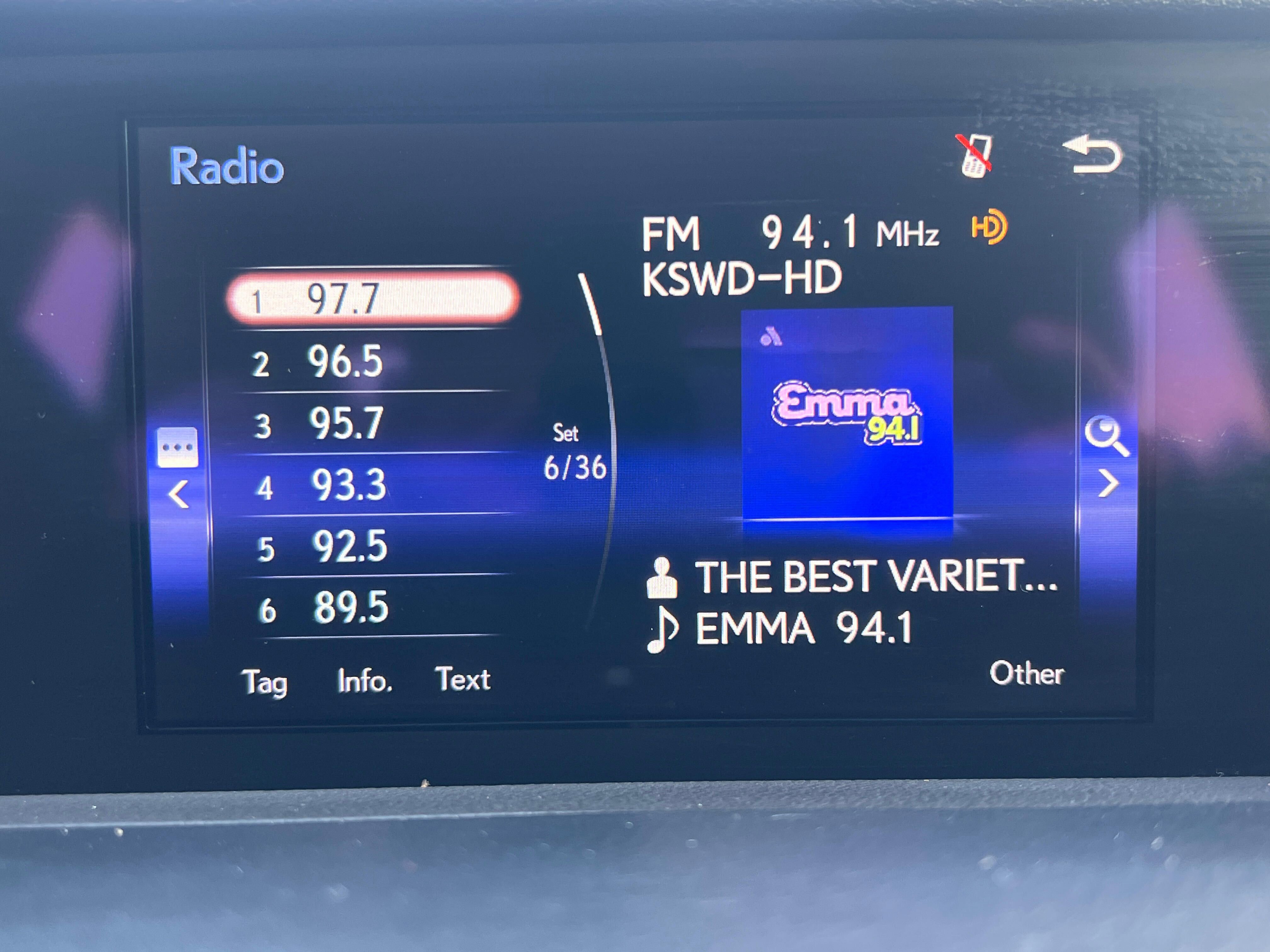 Used 2016 Lexus IS 200t image 15