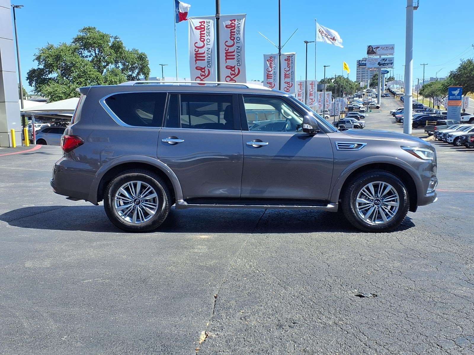 Used 2024 INFINITI QX80 Luxe AWD/4WD image 5