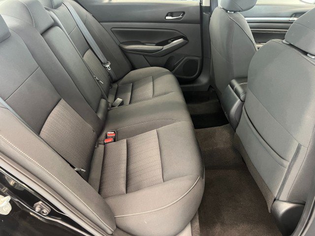 Used 2022 Nissan Altima 2.5 SV w/ SV Premium Package FWD image 39