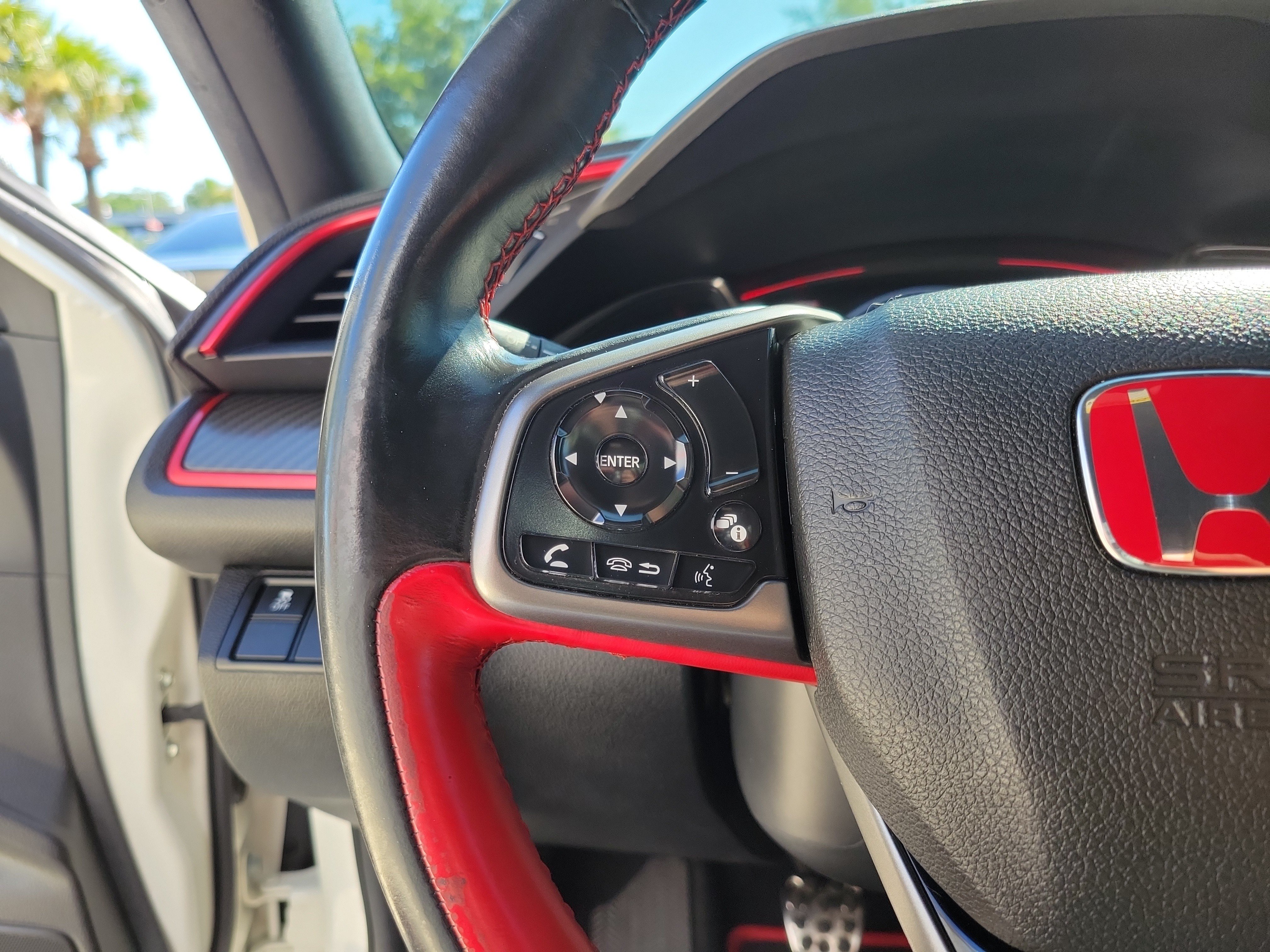 Used 2019 Honda Civic Type R image 17