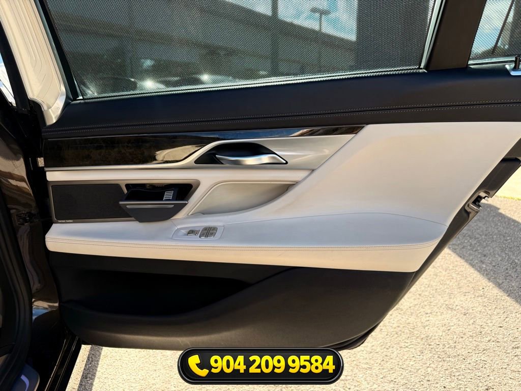 Used 2017 BMW 740i RWD image 29