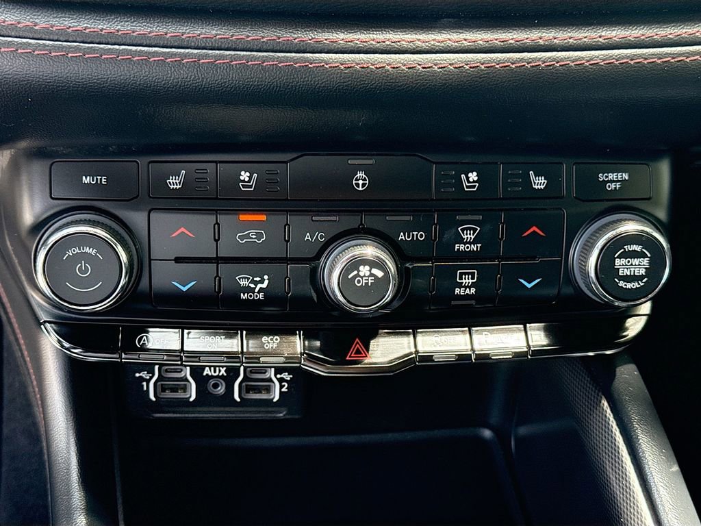 Used 2023 Dodge Durango GT AWD/4WD image 17