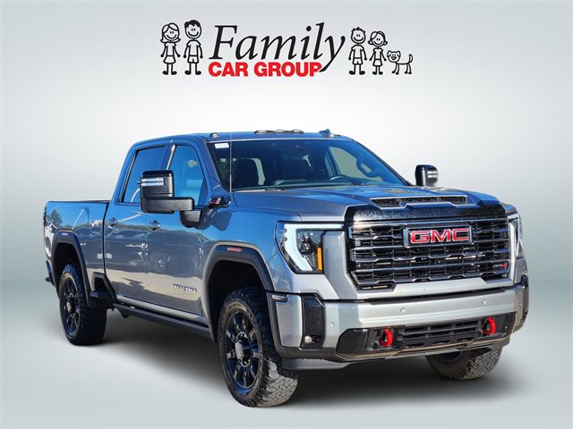 Used 2025 GMC Sierra 2500 AT4 w/ AT4 Premium Plus Package image 2