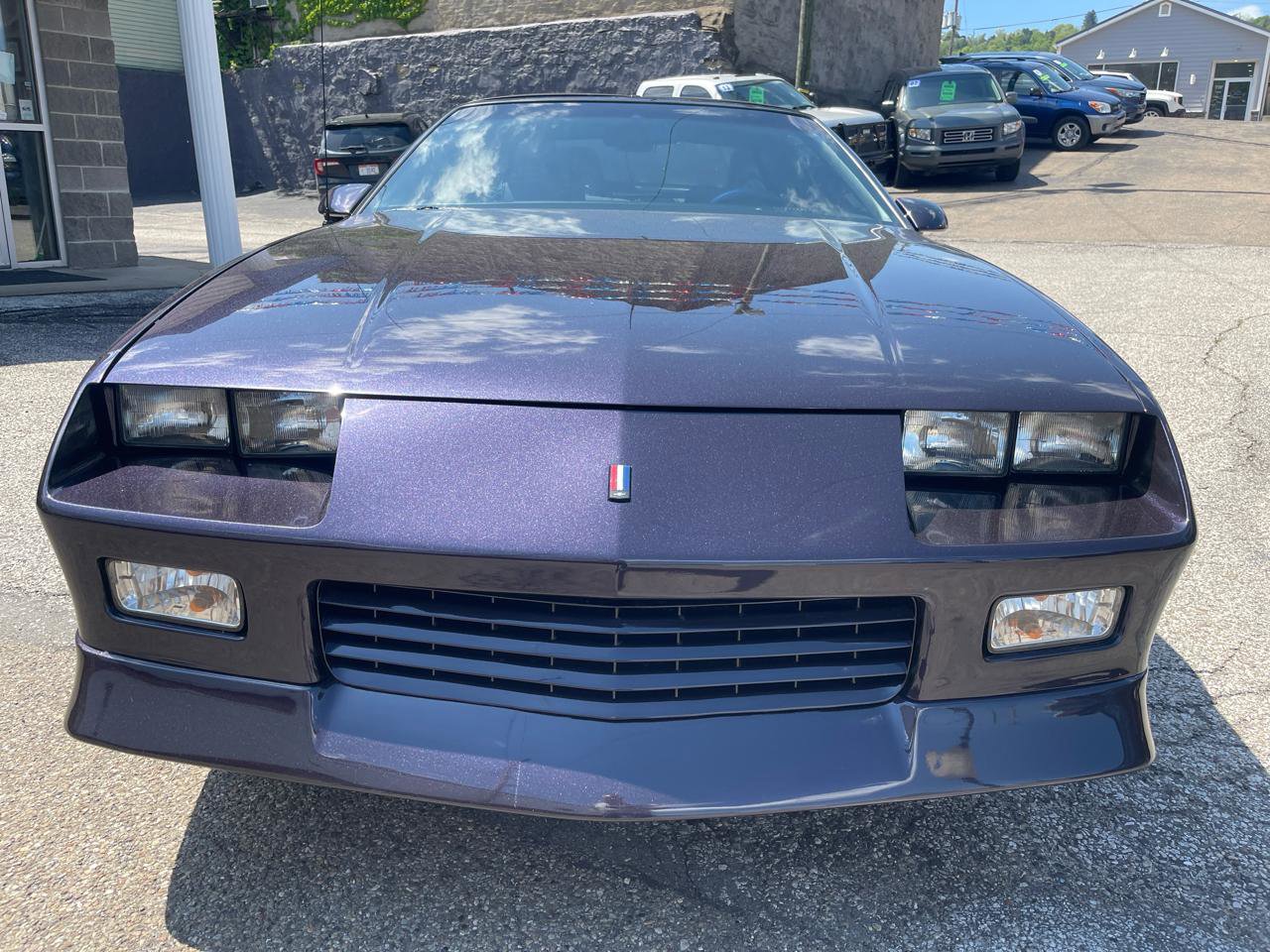 Used 1992 Chevrolet Camaro RS RWD image 3