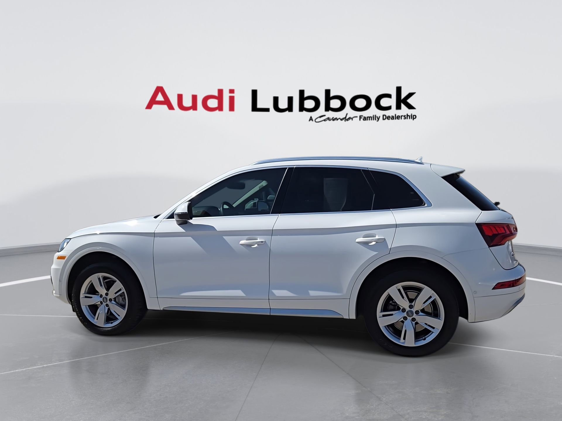 Used 2019 Audi Q5 Prestige w/ Prestige Package AWD/4WD image 6