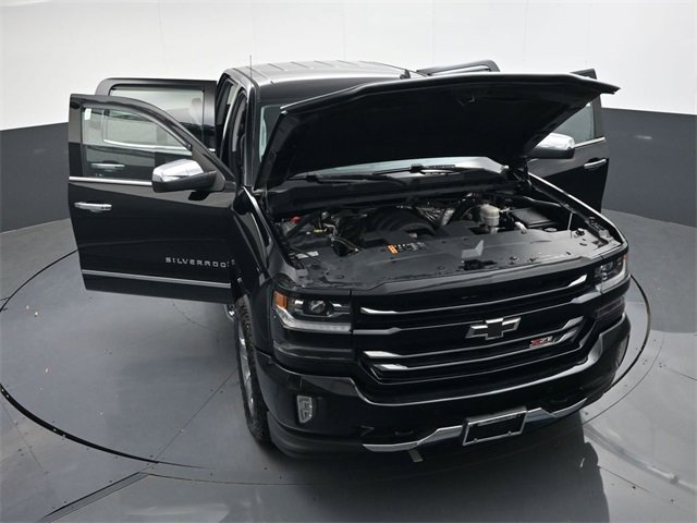 Used 2017 Chevrolet Silverado 1500 LTZ Z71 w/ LTZ Plus Package image 40