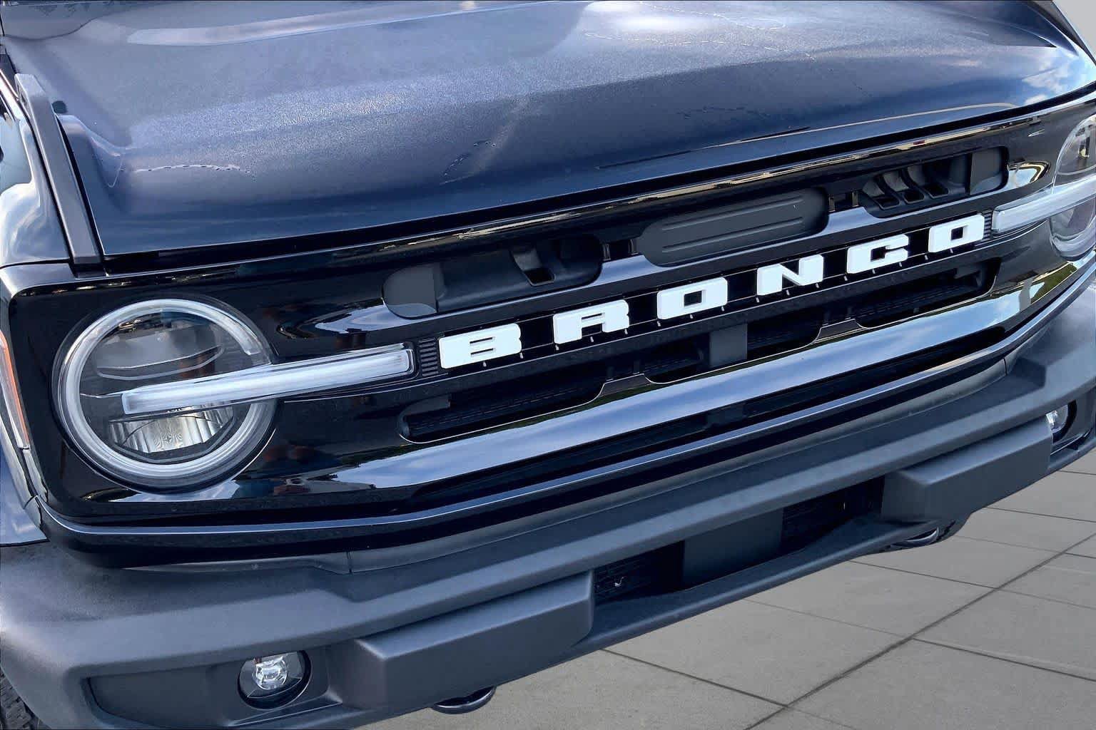 Used 2022 Ford Bronco Outer Banks AWD/4WD image 27