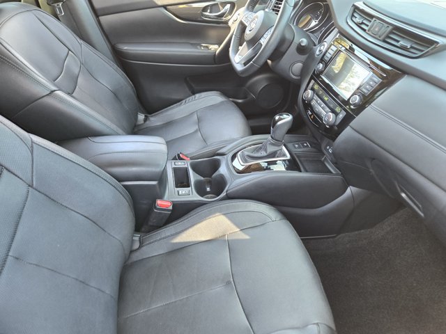 Used 2020 Nissan Rogue SL w/ Premium Package FWD image 15