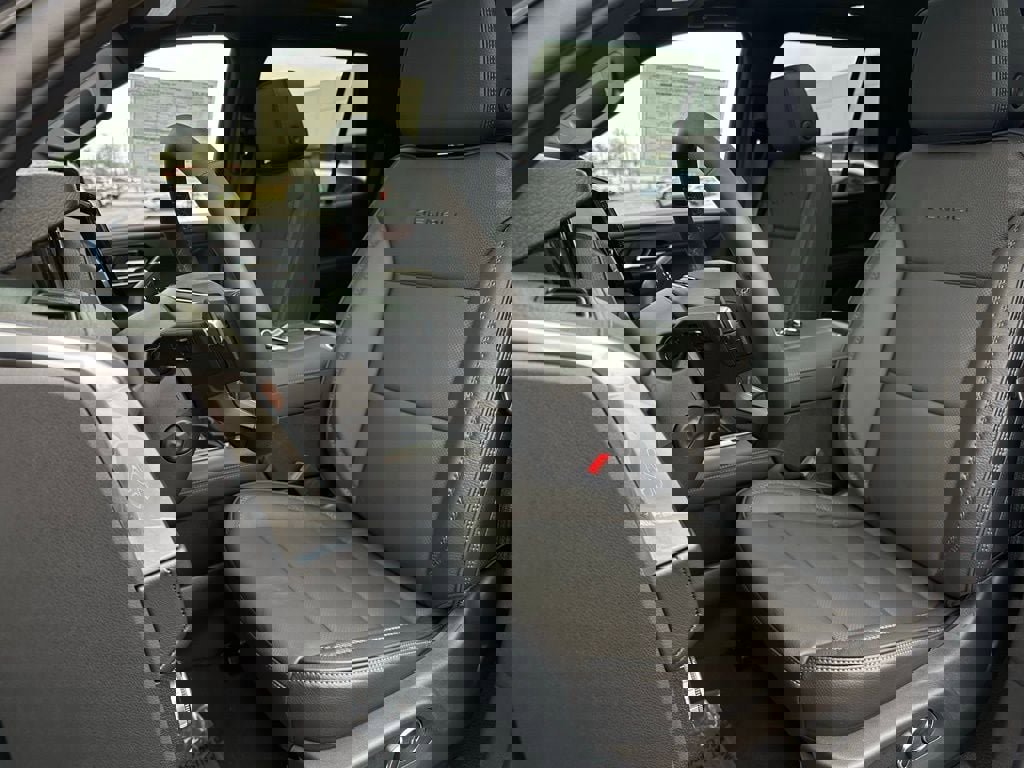 New 2026 GMC Yukon Denali w/ Sun & Power Step Package image 13