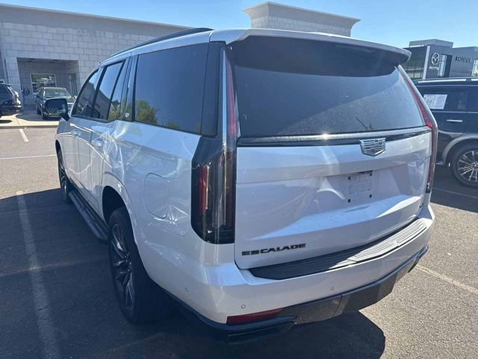 Used 2021 Cadillac Escalade Sport image 3